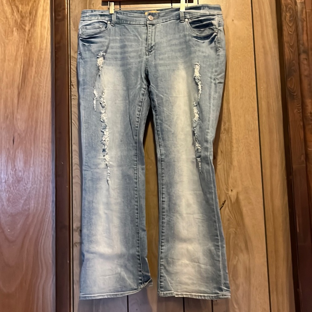 Seven Luxe 7 Destructed Bootcut